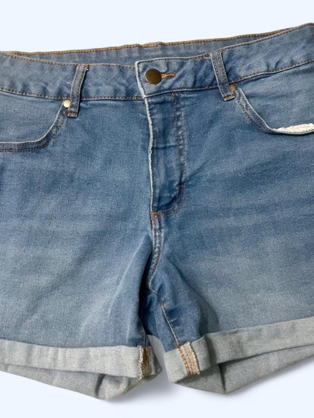 Serra Light Blue Rolled-Hem Denim Shorts